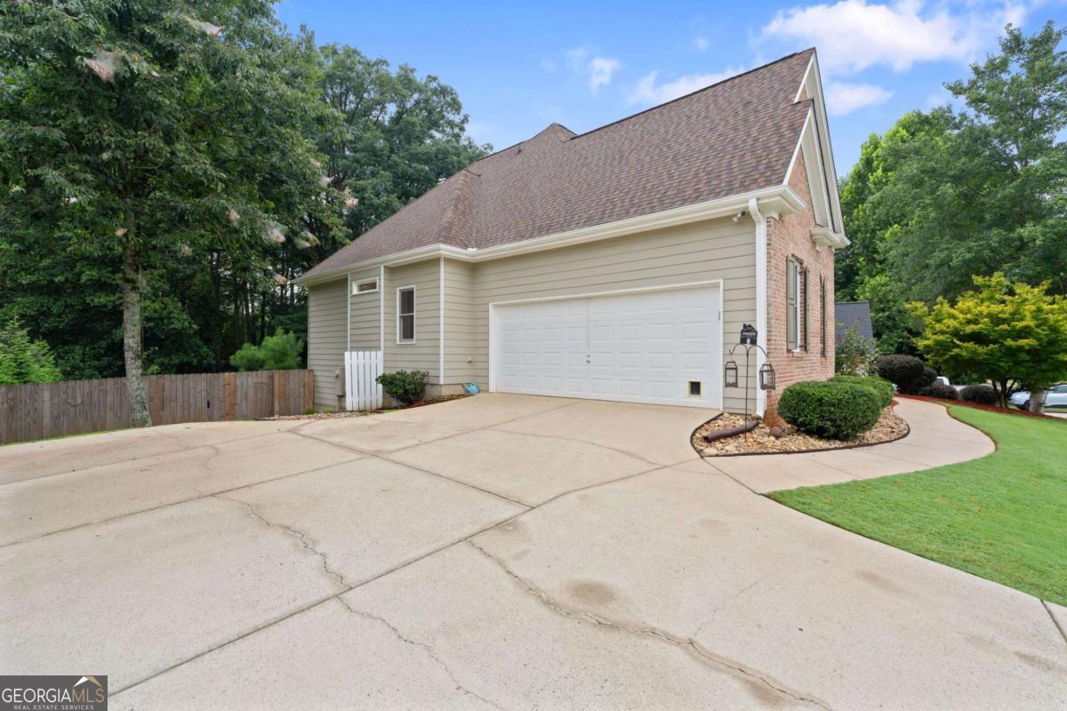8745 Stone River Drive