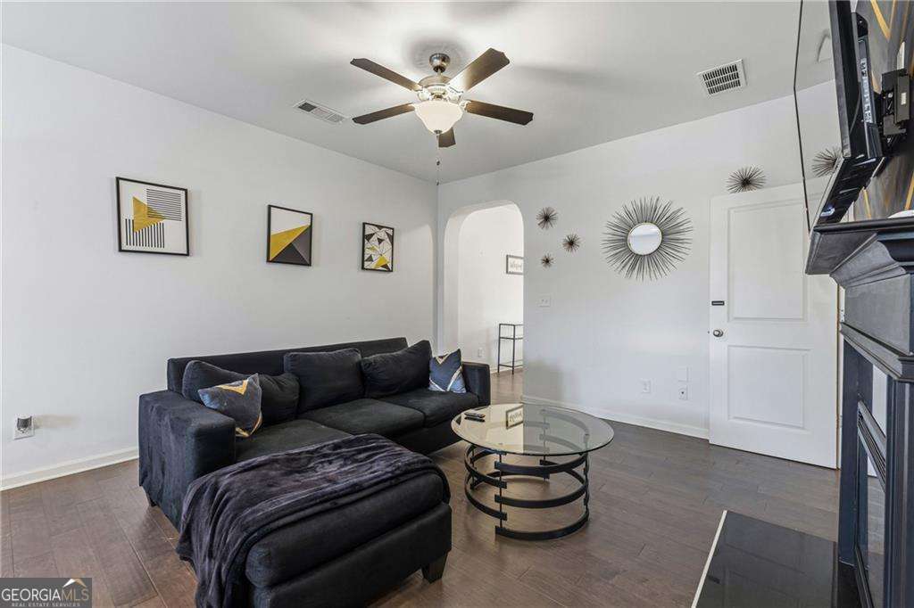2275 Rolling Trail