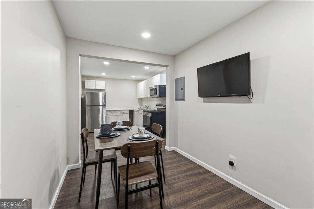 2275 Rolling Trail