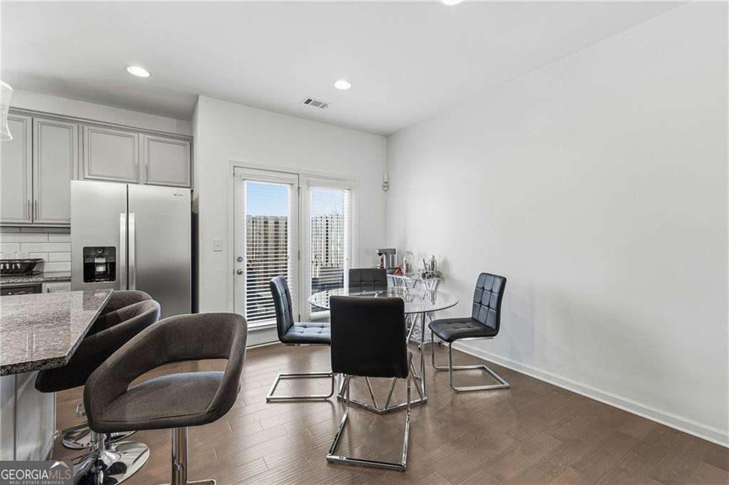 2275 Rolling Trail