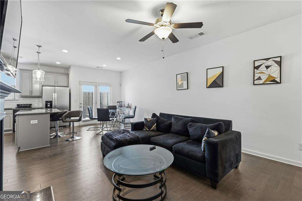 2275 Rolling Trail