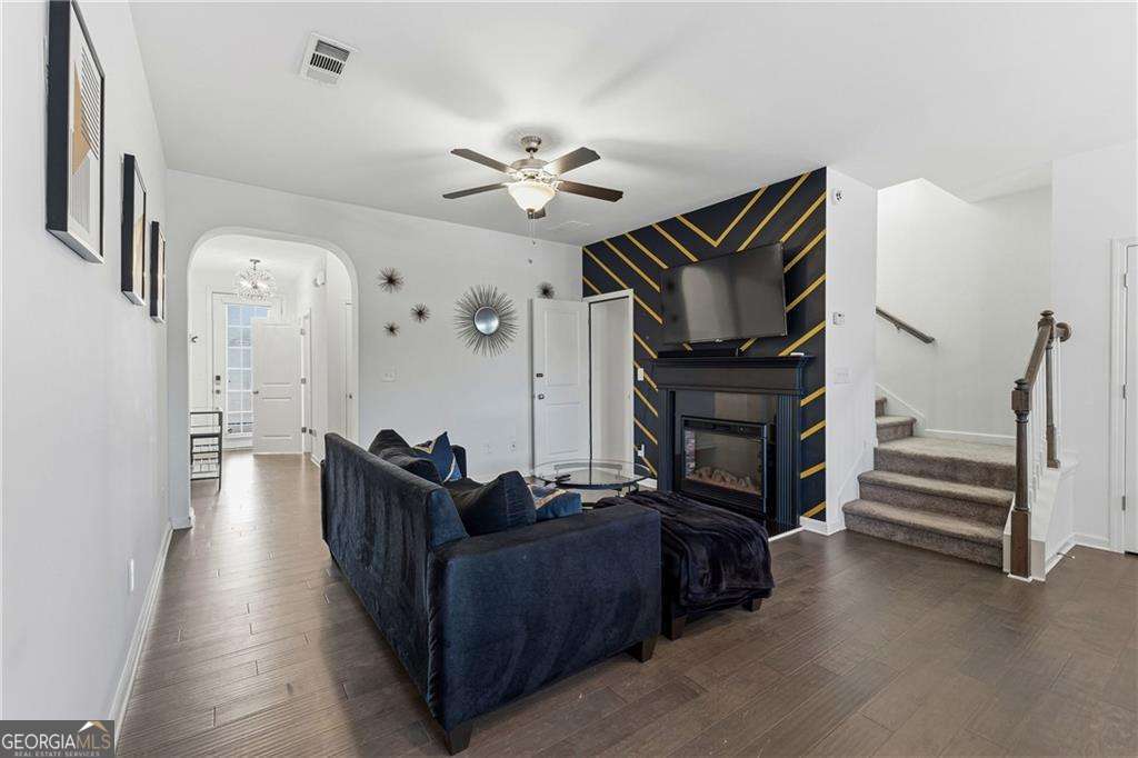 2275 Rolling Trail