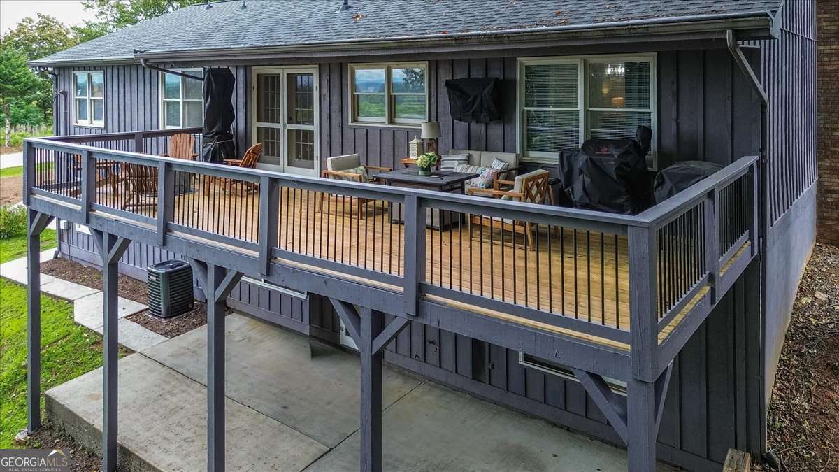 3039 Manor Ridge Drive