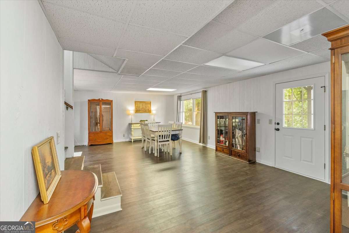 3039 Manor Ridge Drive
