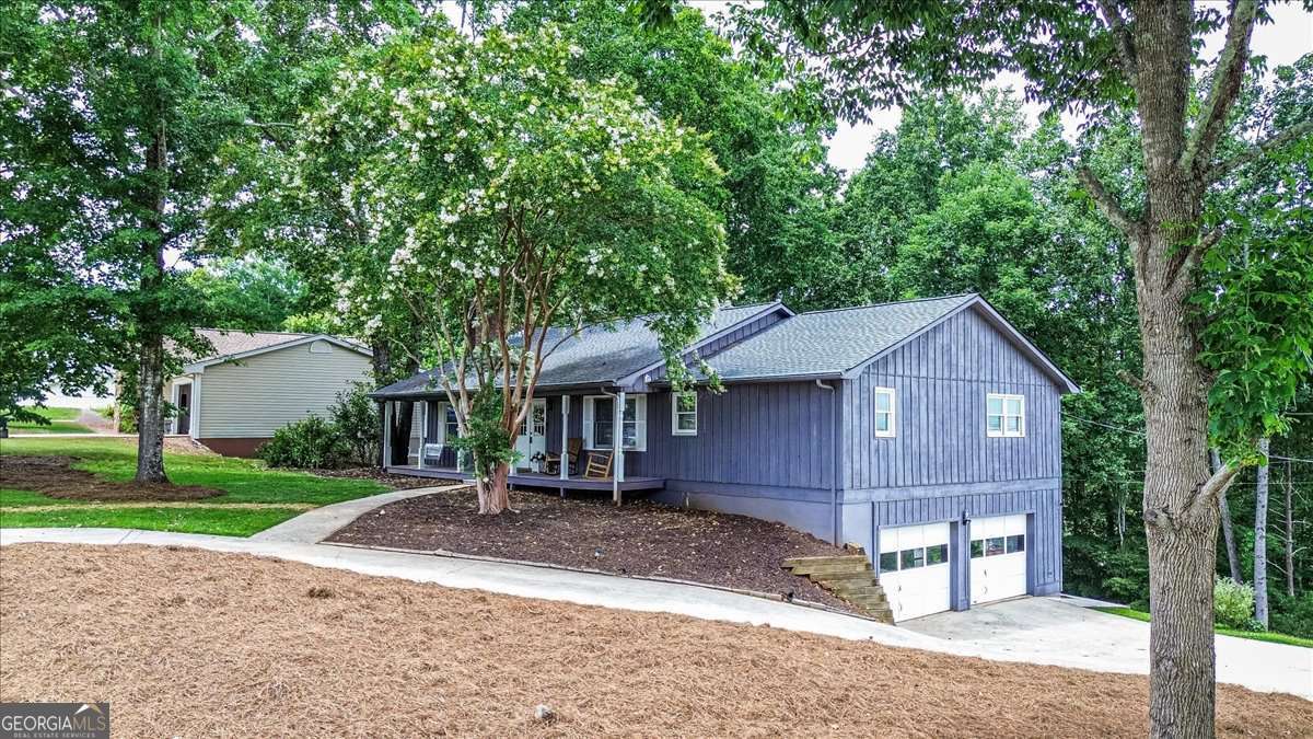 3039 Manor Ridge Drive