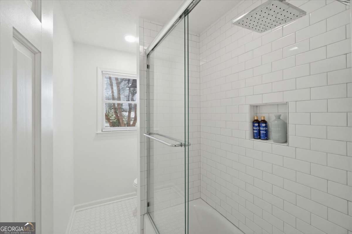 3039 Manor Ridge Drive