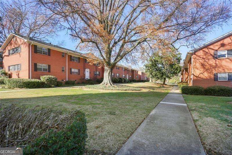 3660 Peachtree Road NE # E4