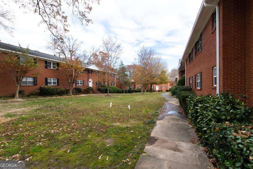 3660 Peachtree Road NE # E4