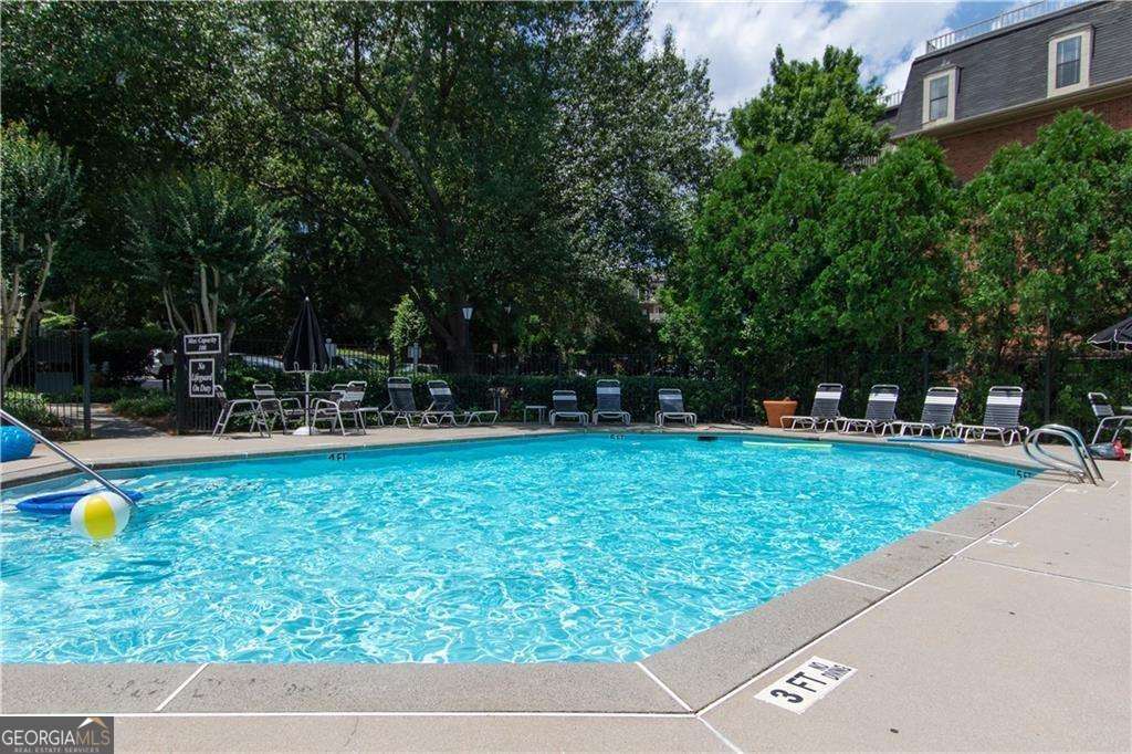 2921 Lenox Road NE # 309
