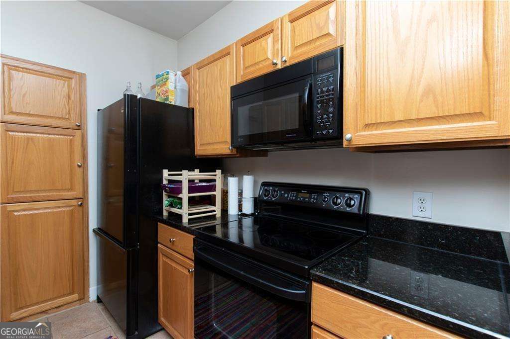 2921 Lenox Road NE # 309