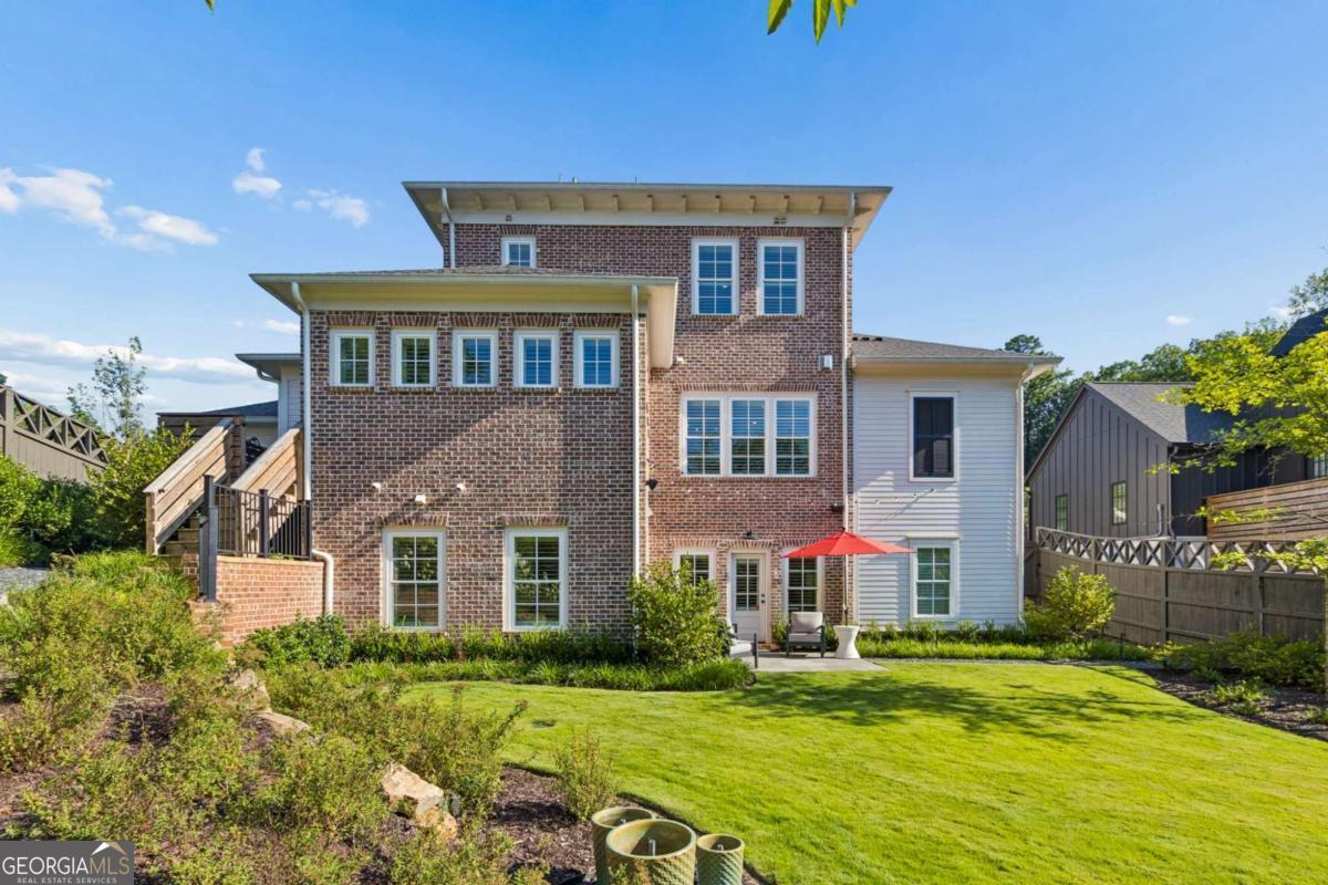 135 Emerson Court