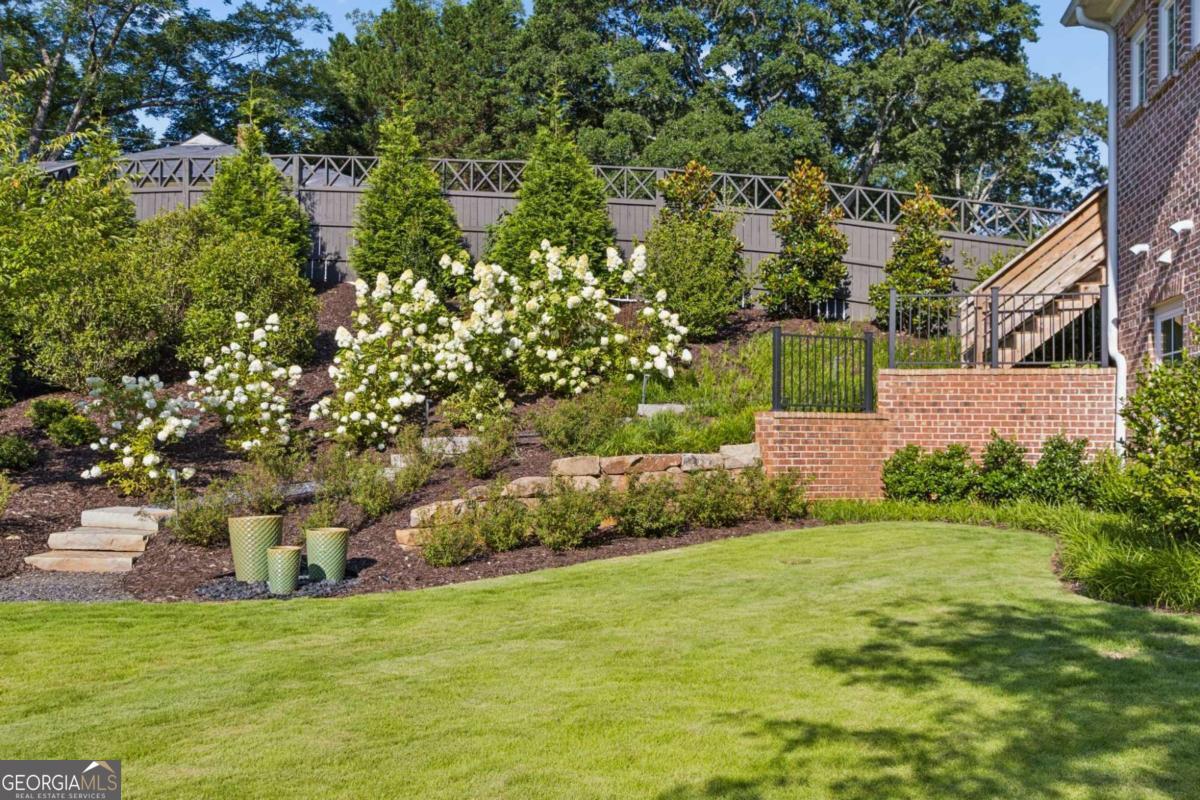 135 Emerson Court