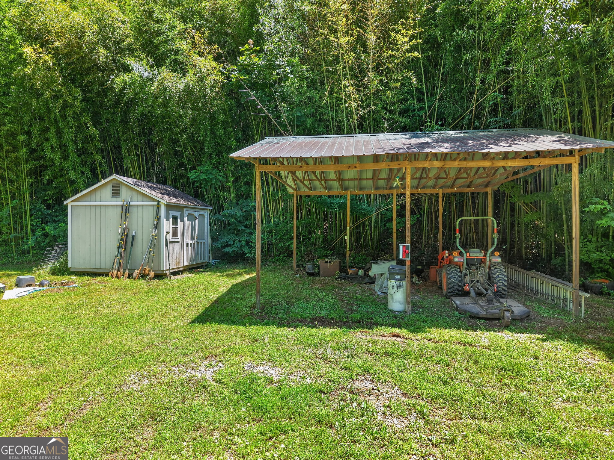 3182 Cove Road