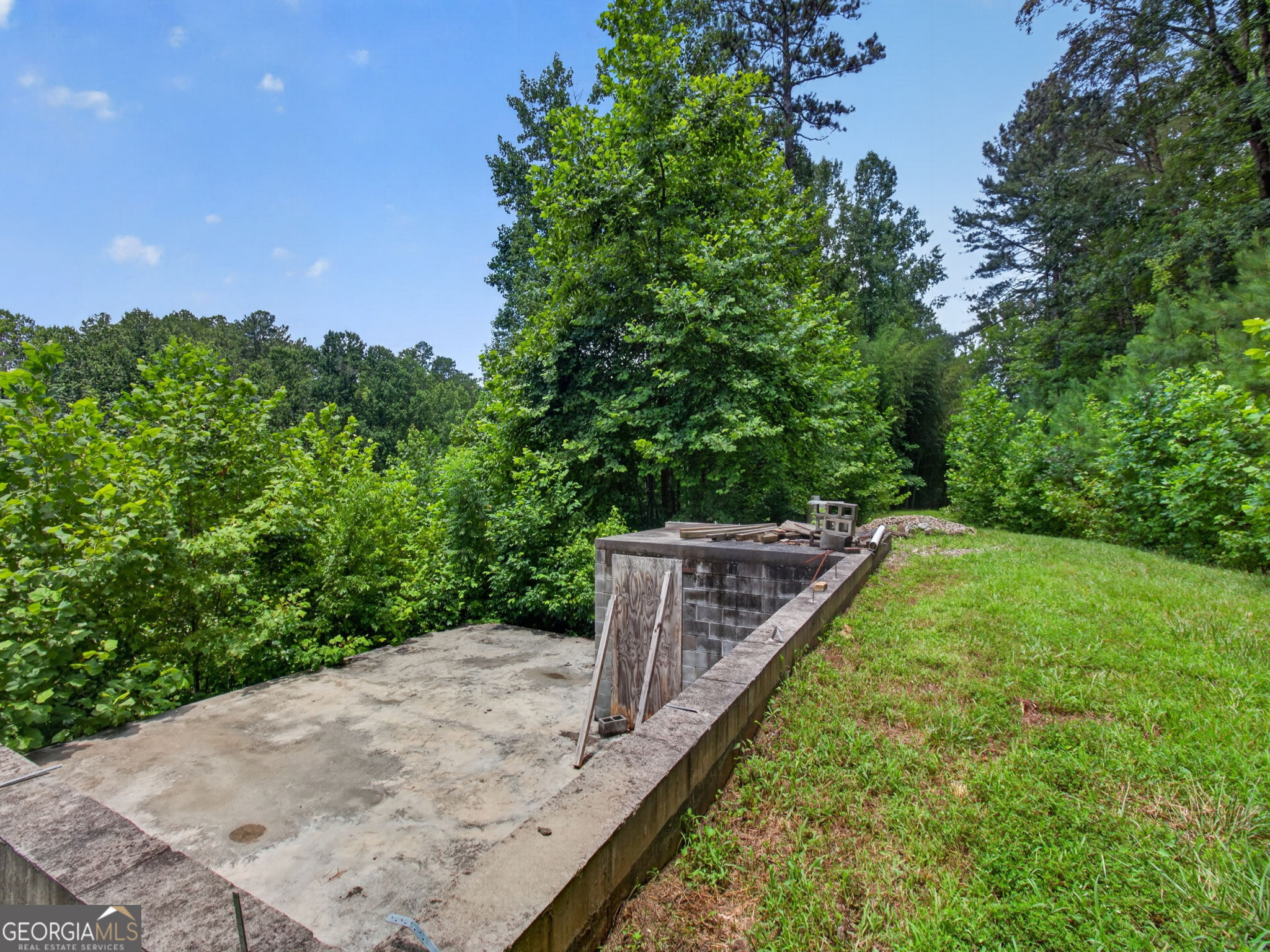 3182 Cove Road