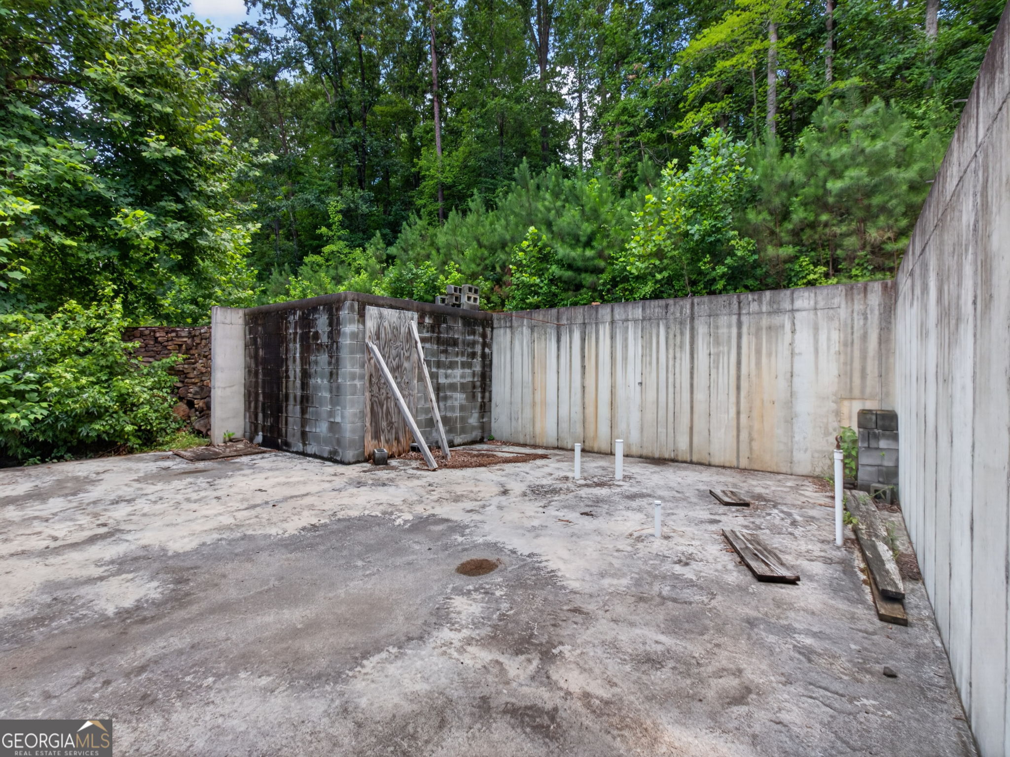 3182 Cove Road