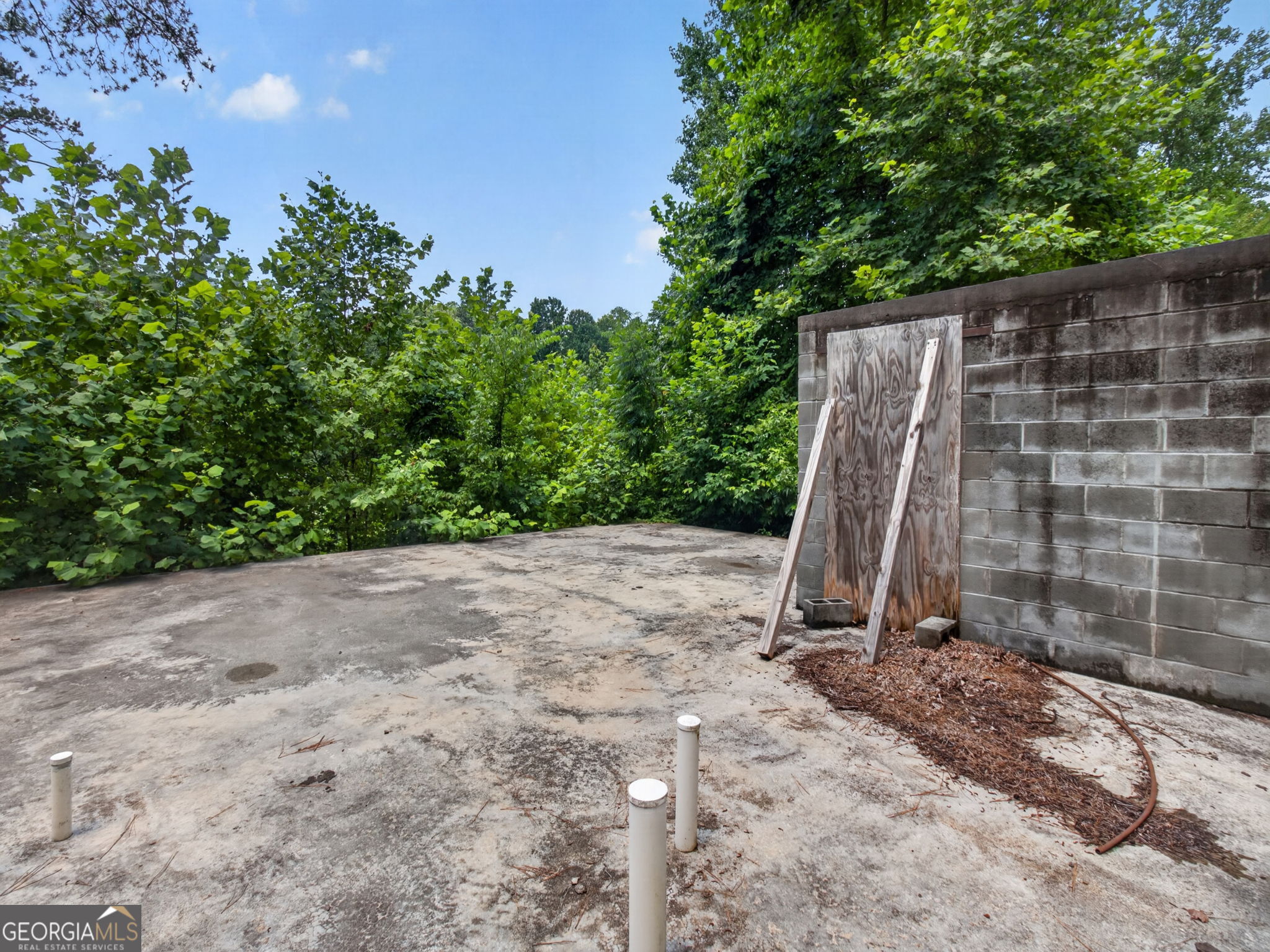 3182 Cove Road