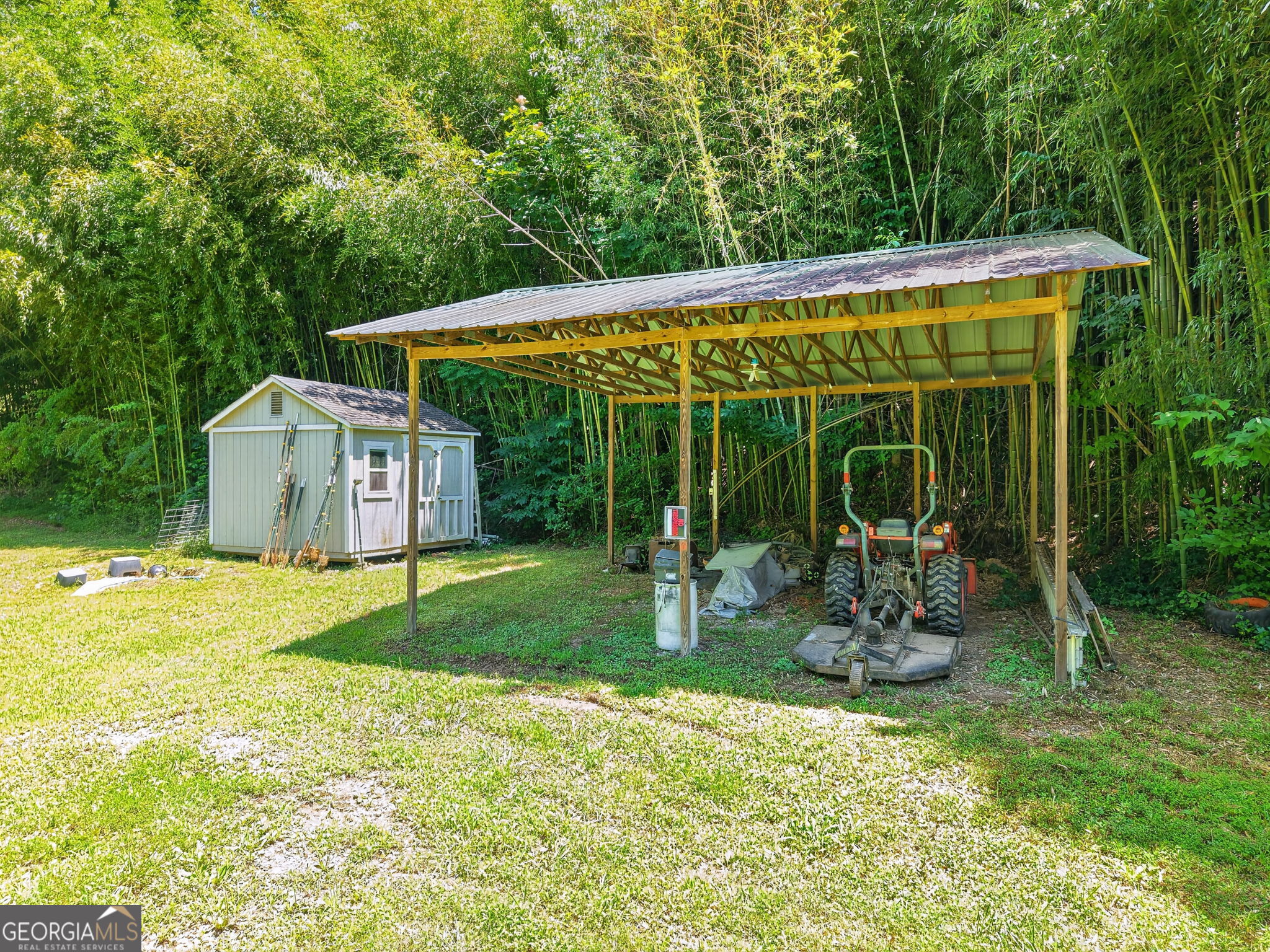 3182 Cove Road