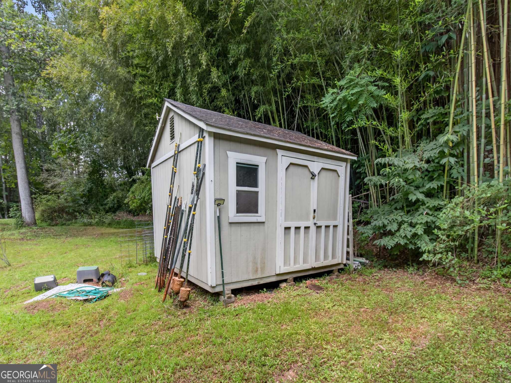 3182 Cove Road