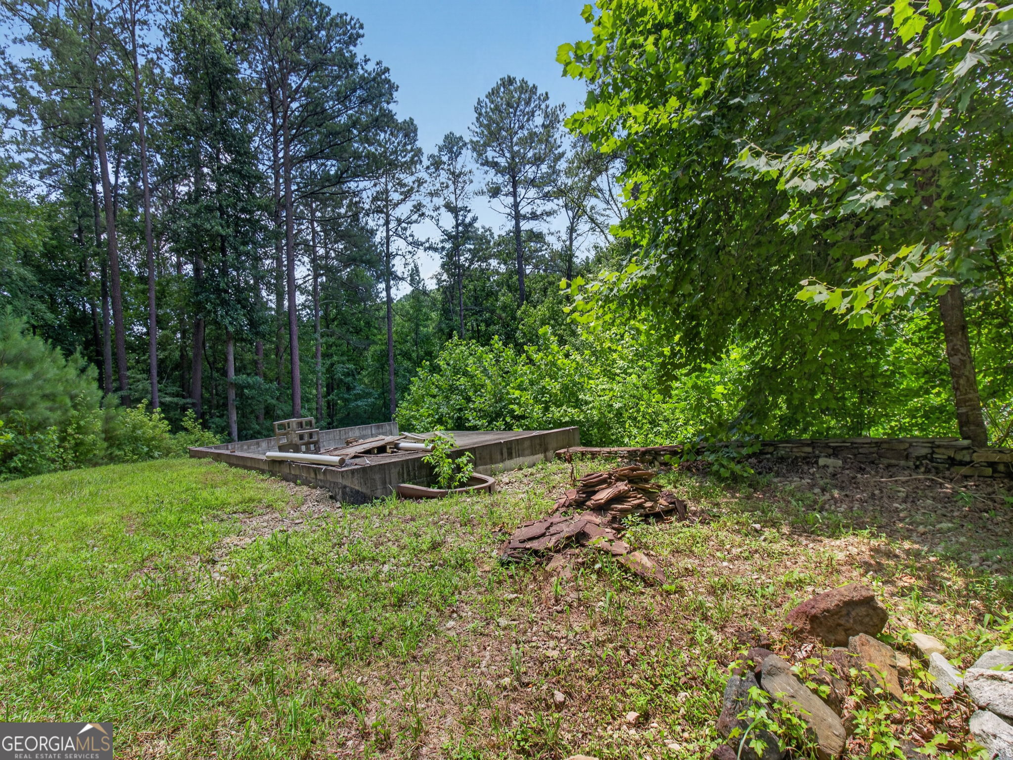 3182 Cove Road