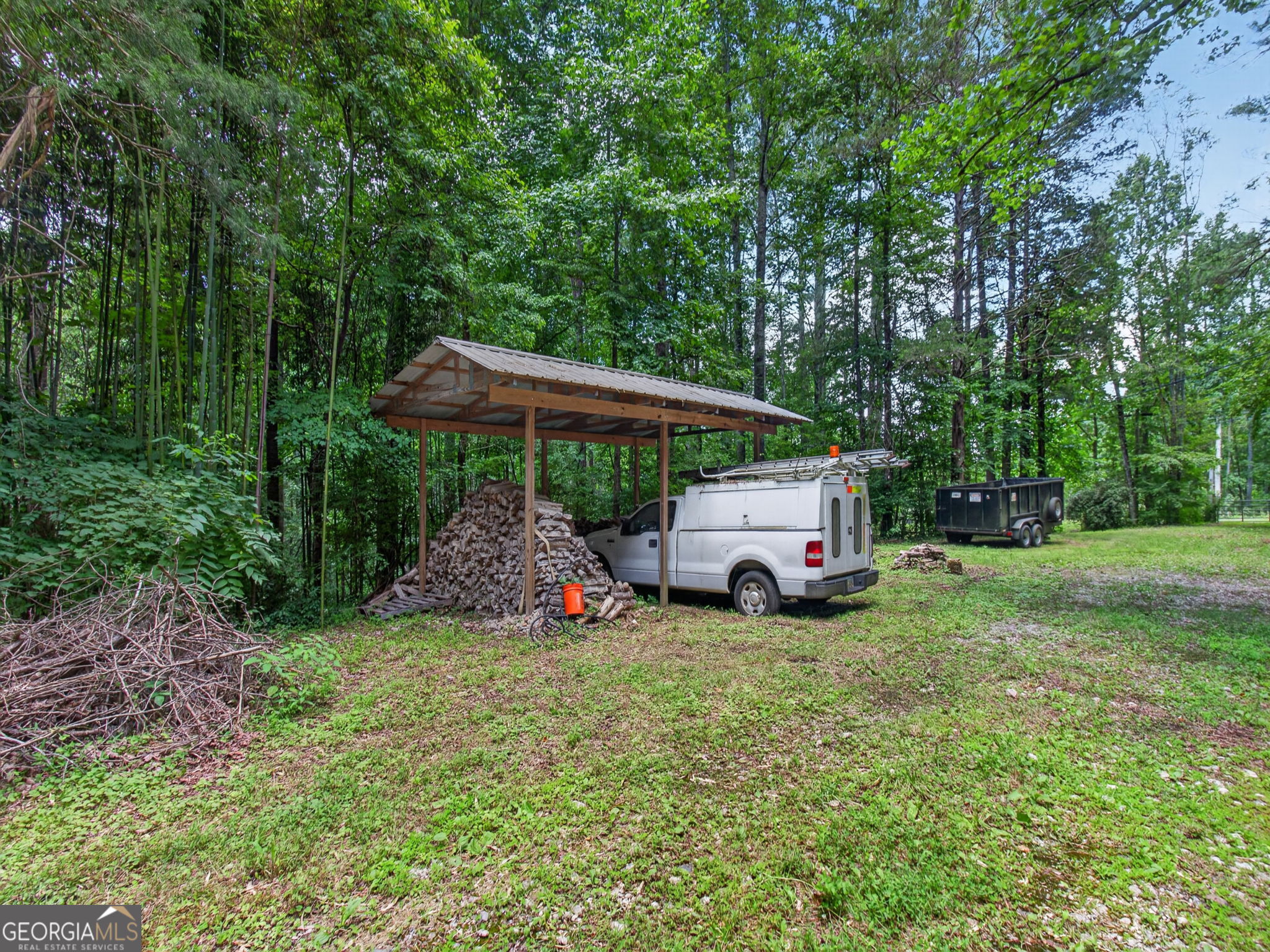 3182 Cove Road