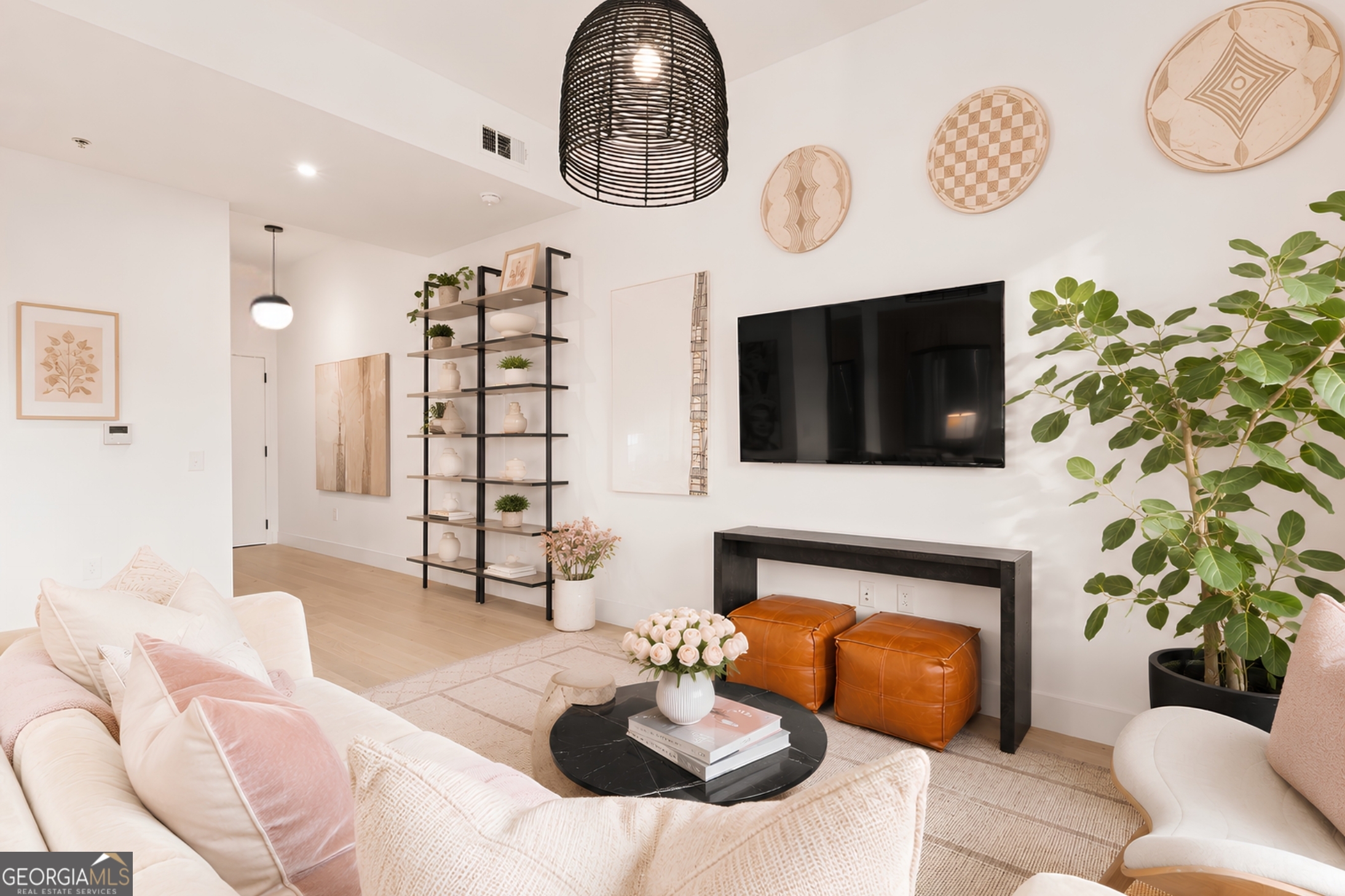 567 Ponce De Leon Avenue # 605