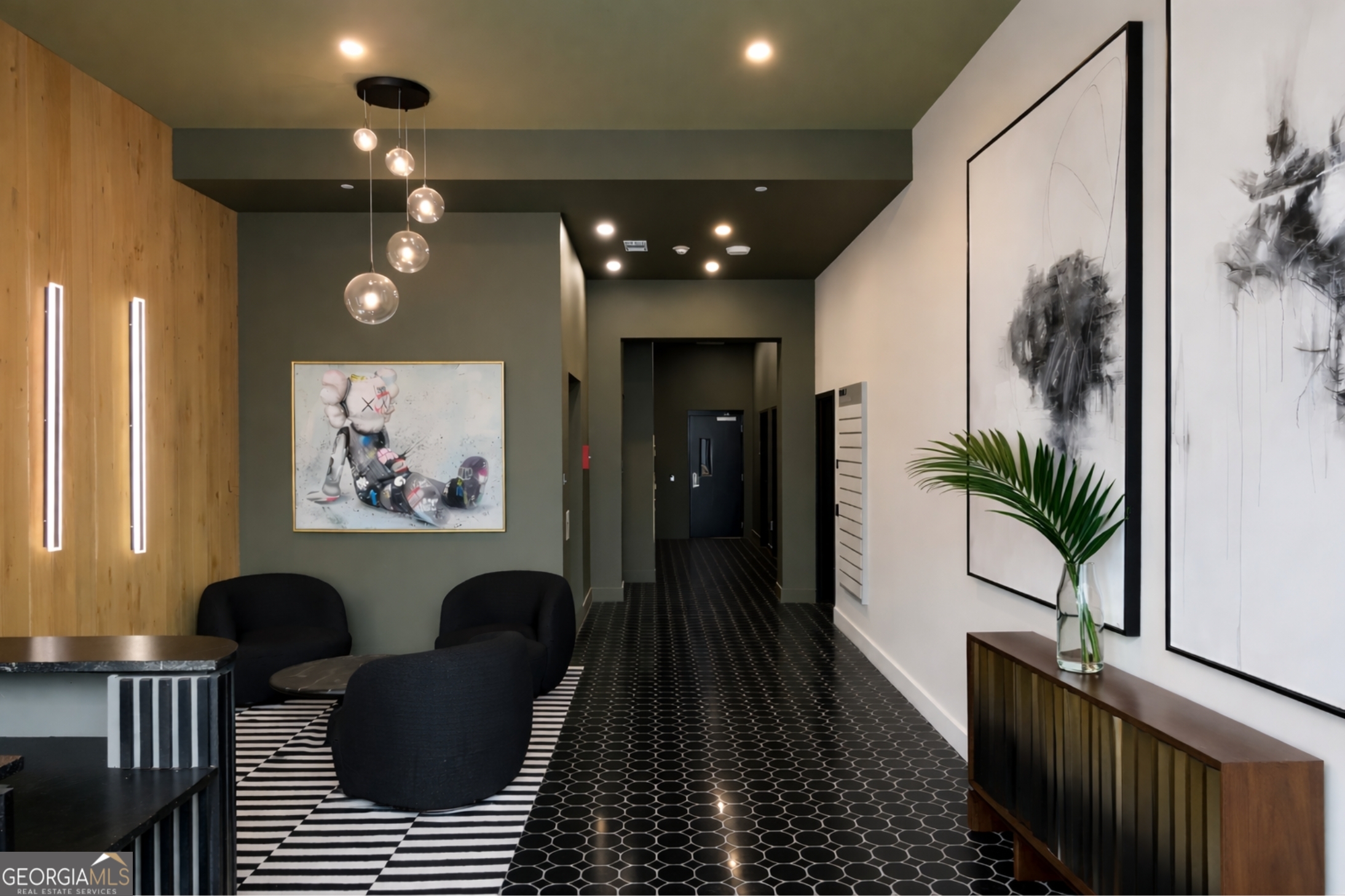 567 Ponce De Leon Avenue # 605