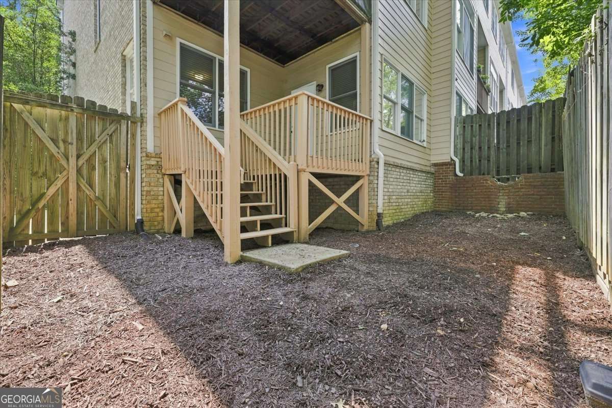 1017 Emory Parc Place