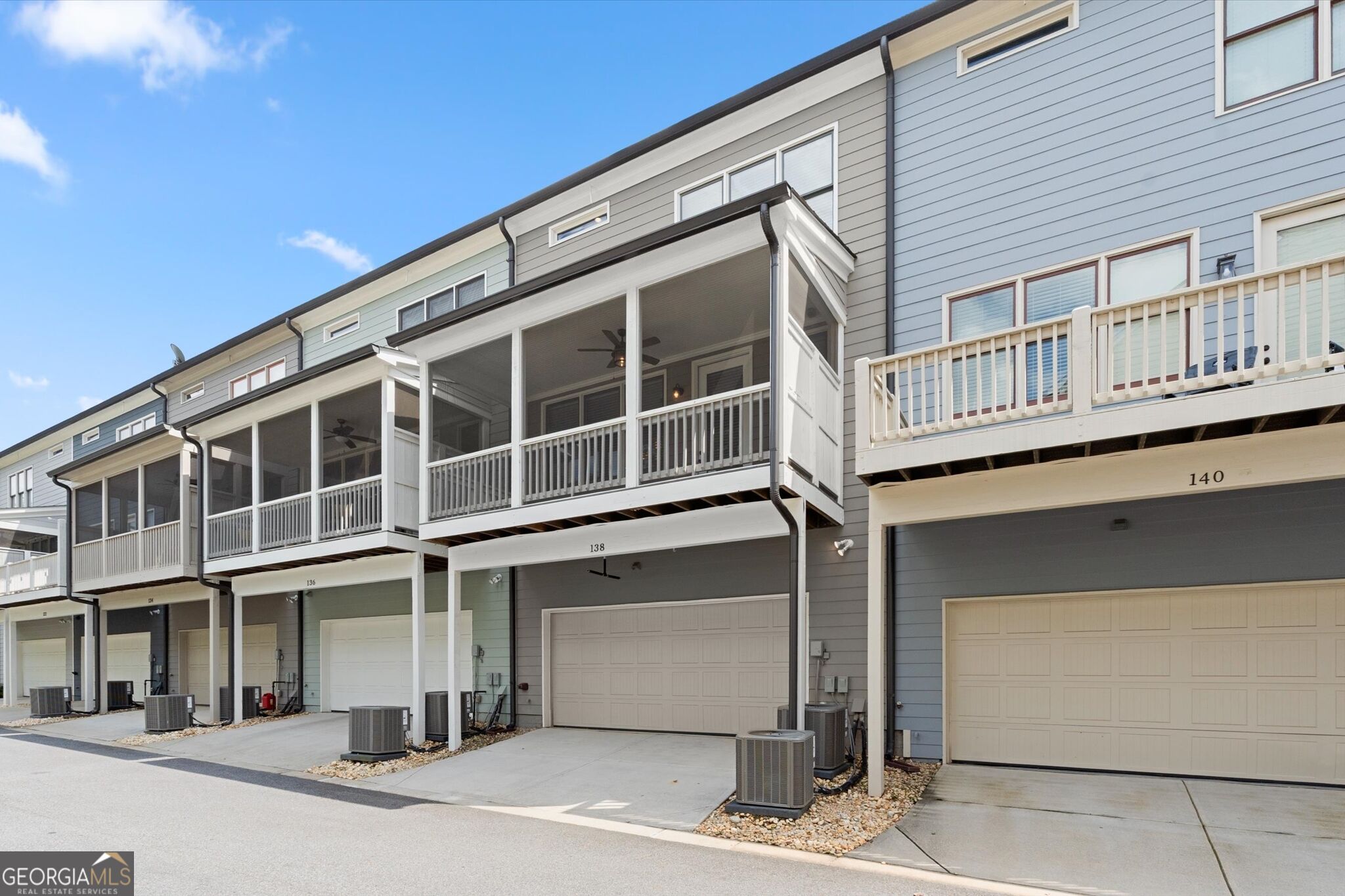 138 Inwood Walk