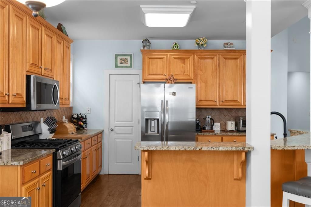 105 Camford Stone Path