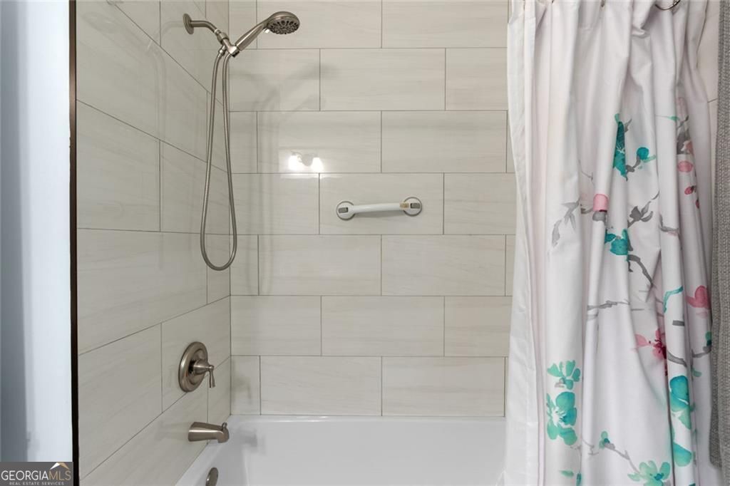 105 Camford Stone Path