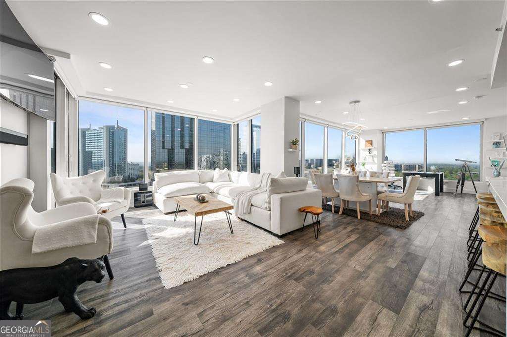 3338 Peachtree Road # 2207