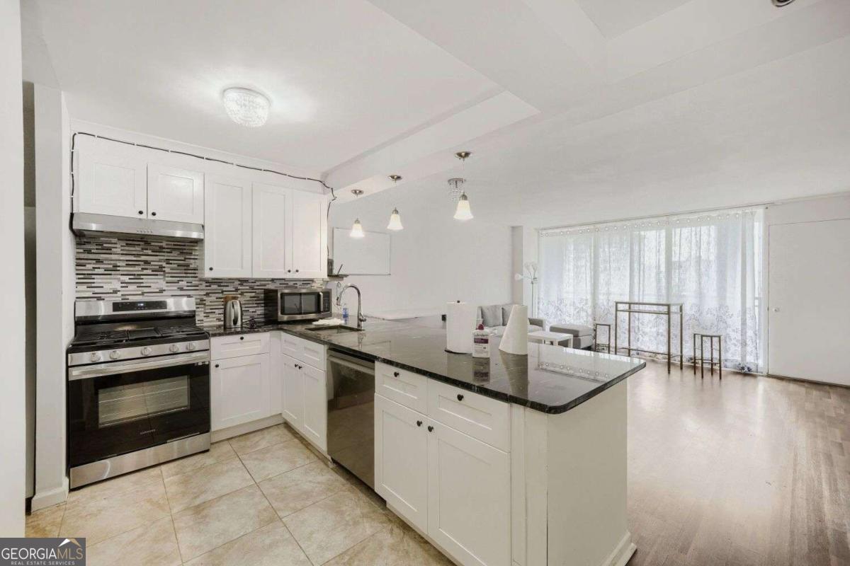 620 Peachtree Street NE # 1207
