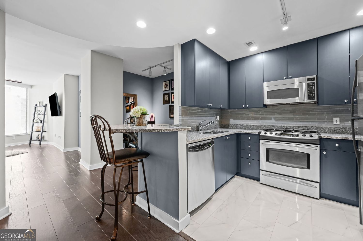3338 Peachtree Road NE # 1105