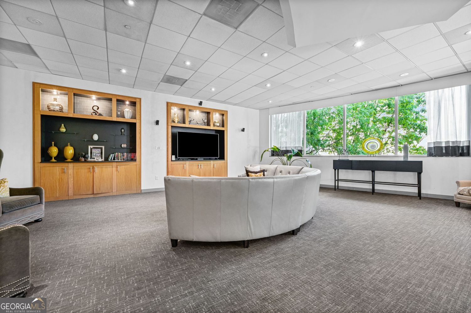 3338 Peachtree Road NE # 1105