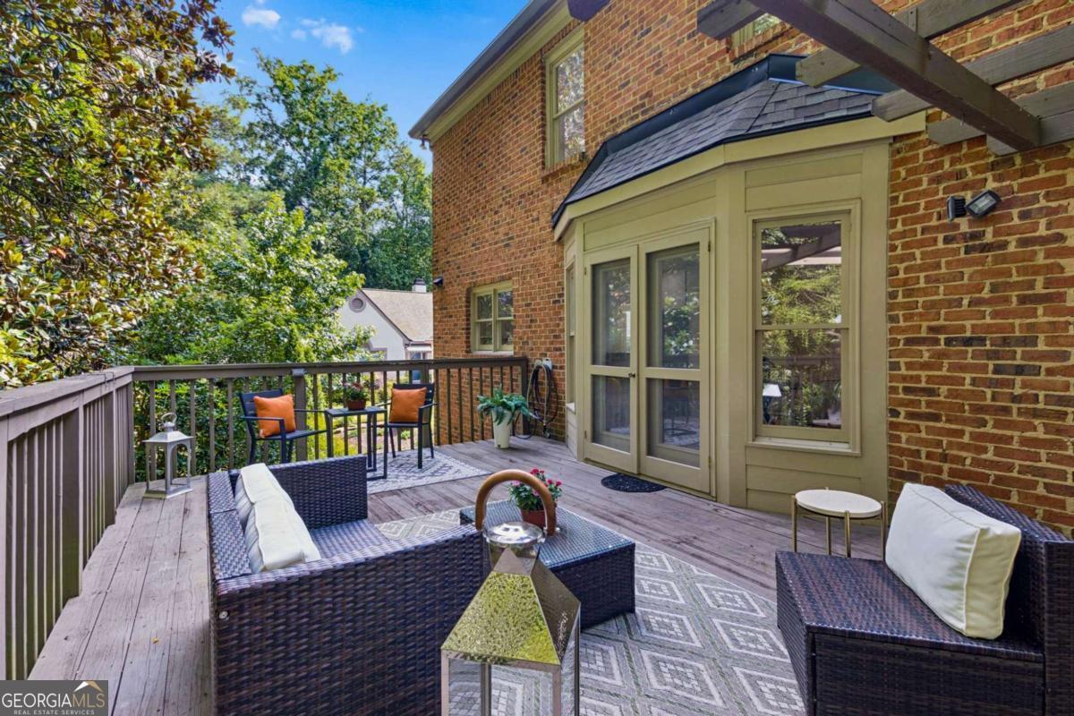 440 Greenlaurel Drive