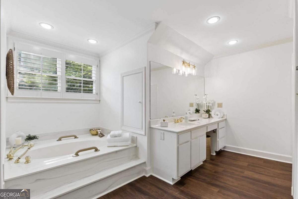 440 Greenlaurel Drive