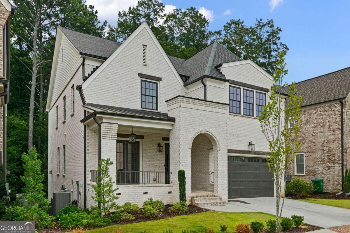 4511 Caroline Walk