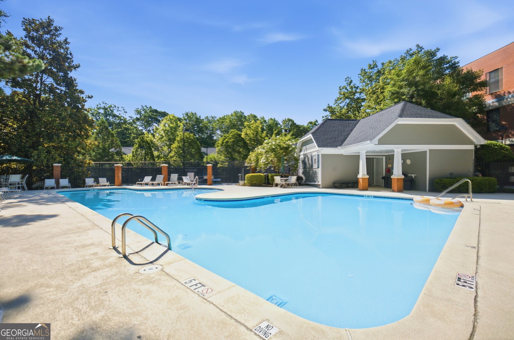 1515 Liberty Lane