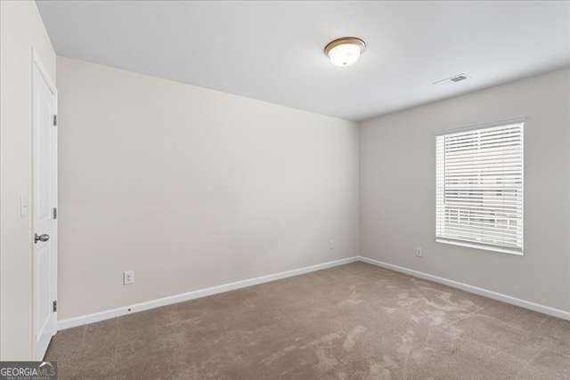 2832 Saratoga Lake View