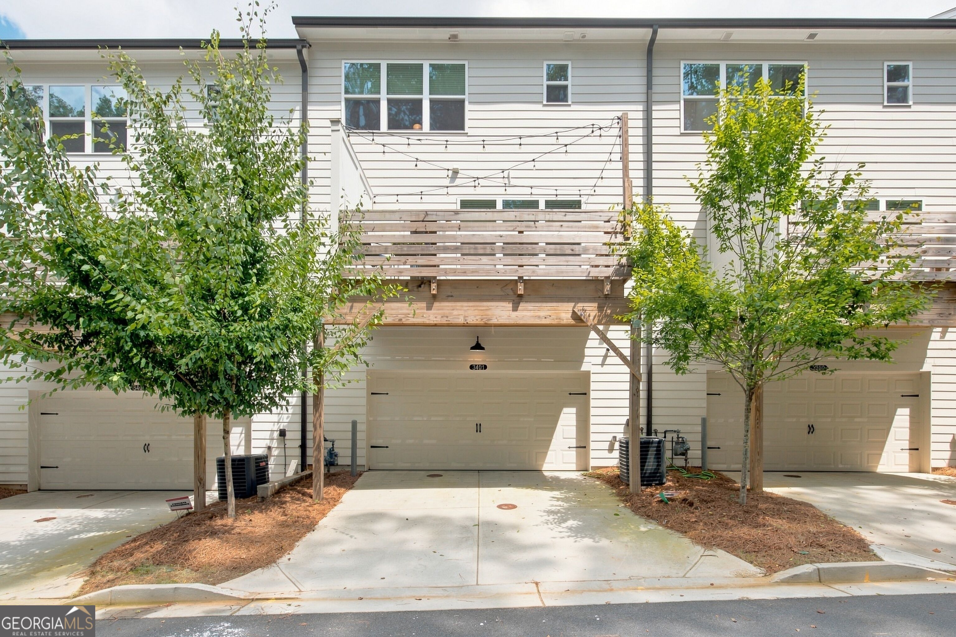3401 Catalan Alley