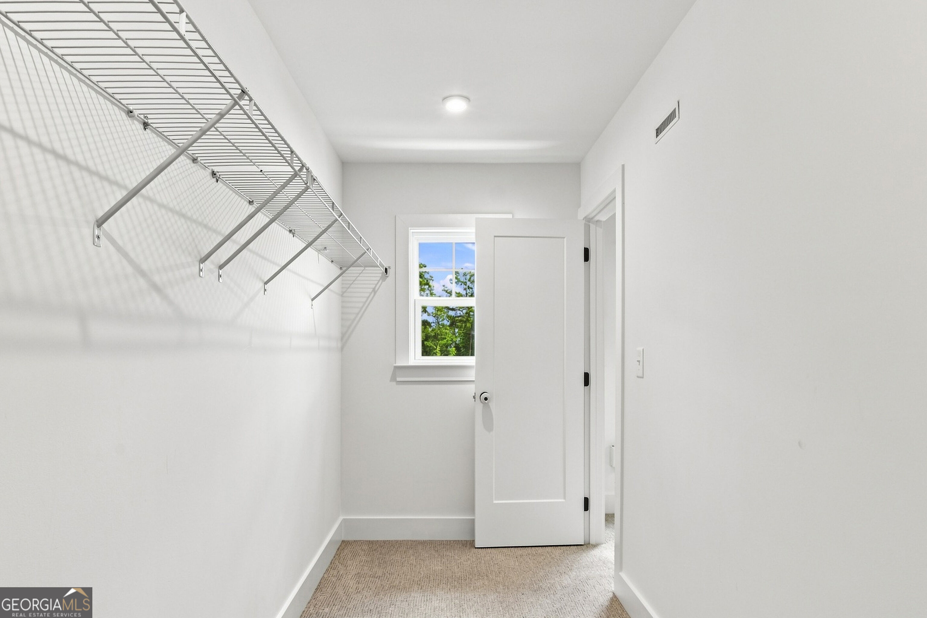 3401 Catalan Alley