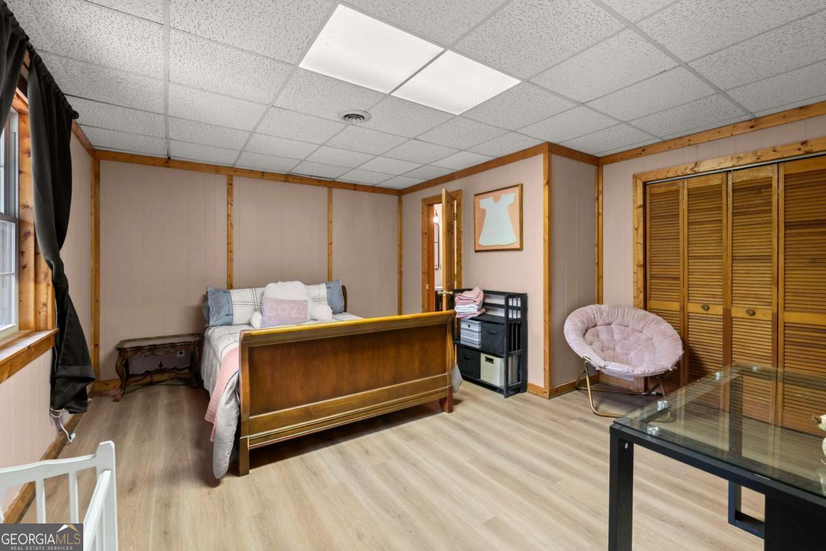 140 J R Road NE