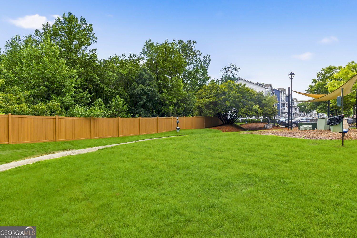 1472 Liberty Parkway NW