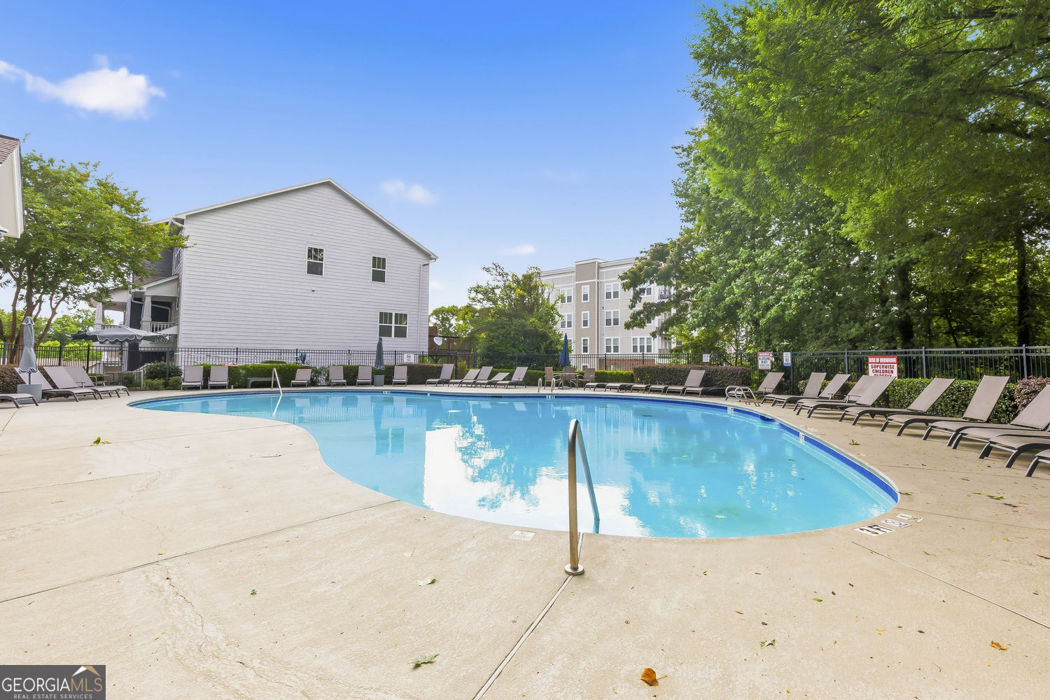 1472 Liberty Parkway NW
