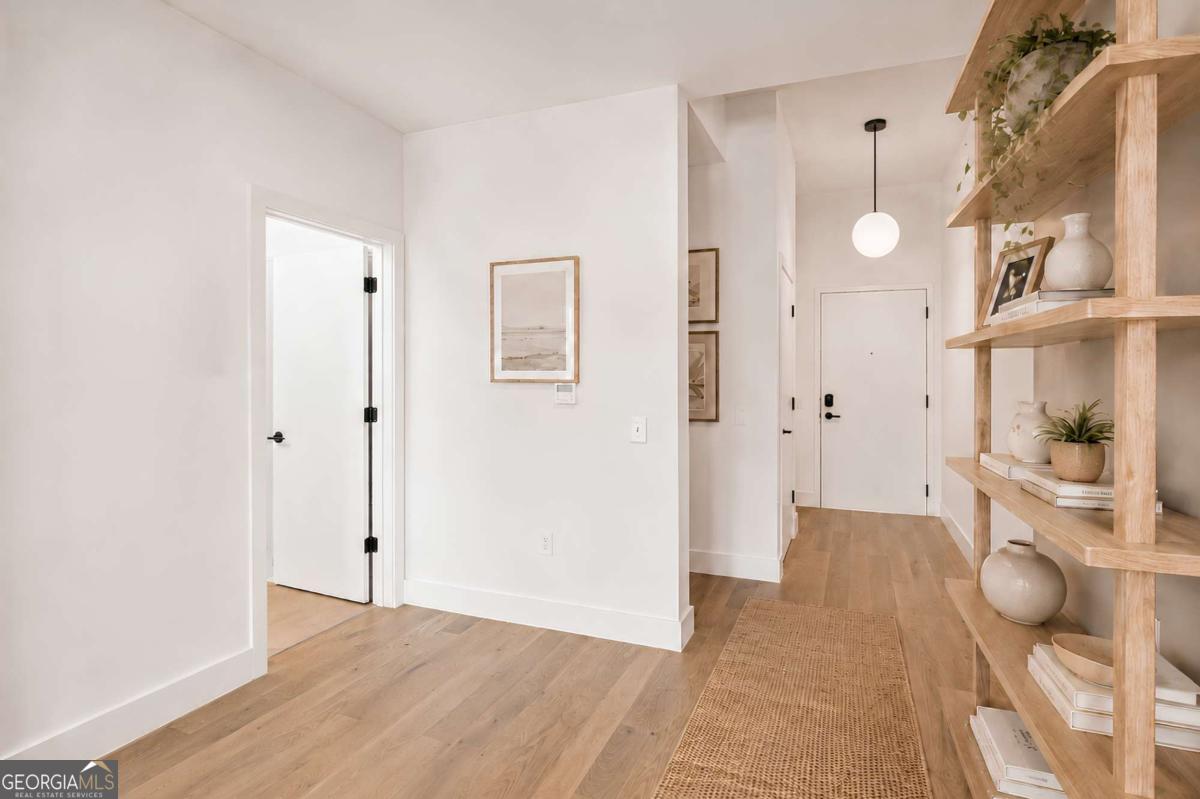 567 Ponce De Leon Avenue # 319