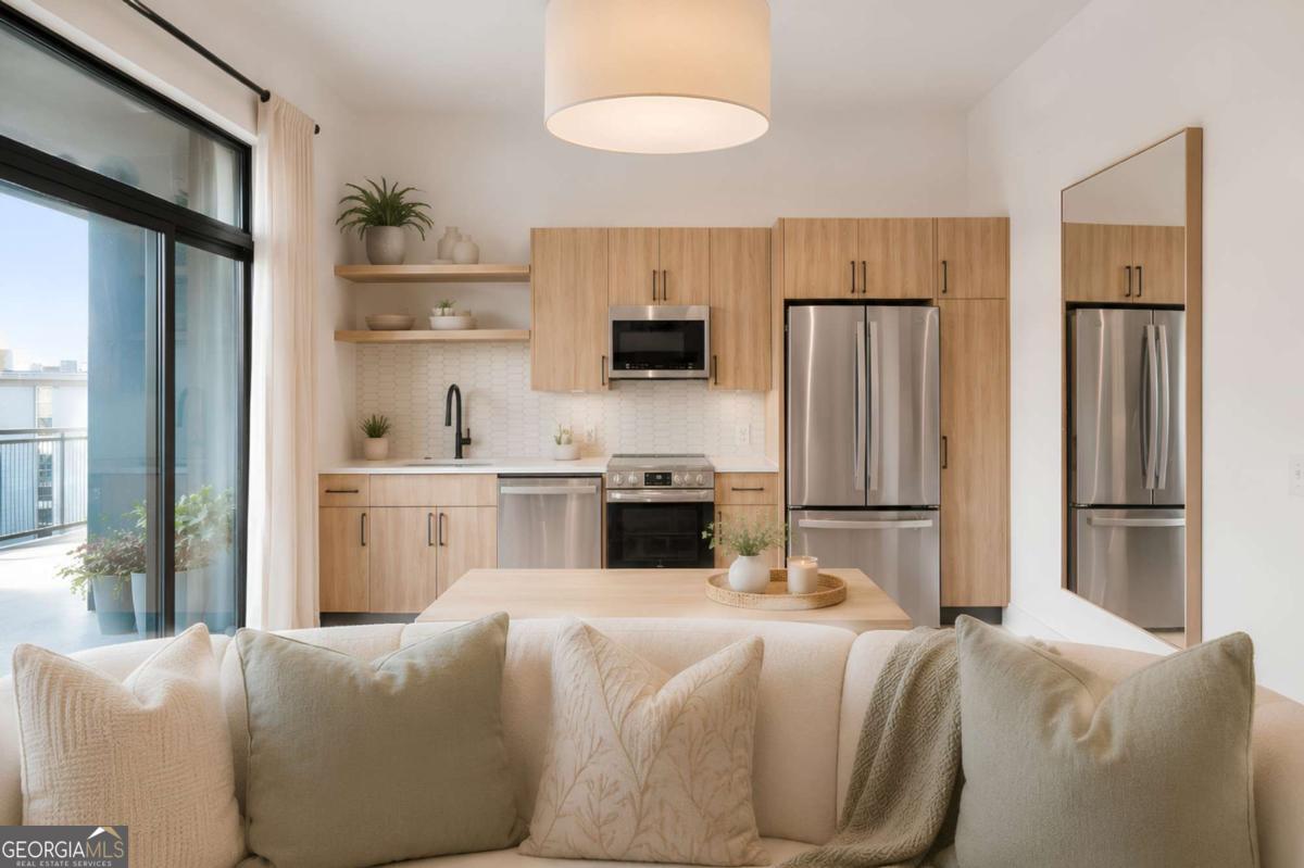 567 Ponce De Leon Avenue # 319