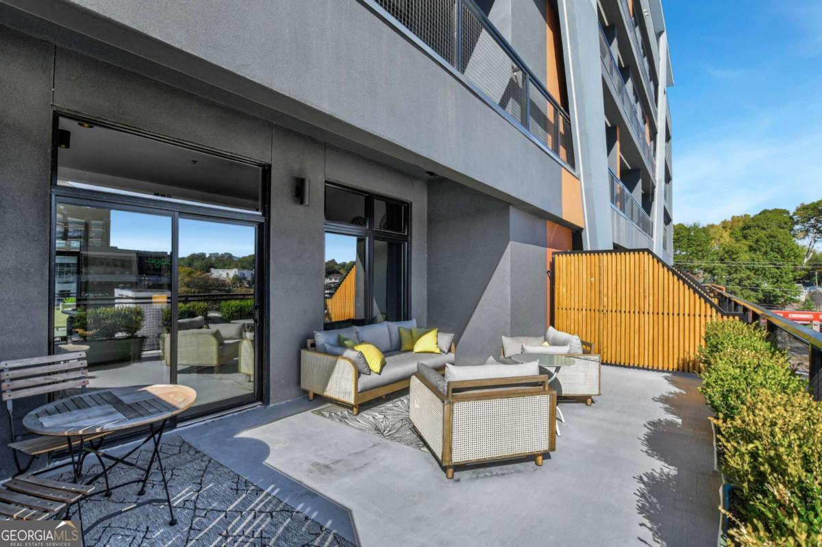 567 Ponce De Leon Avenue # 319