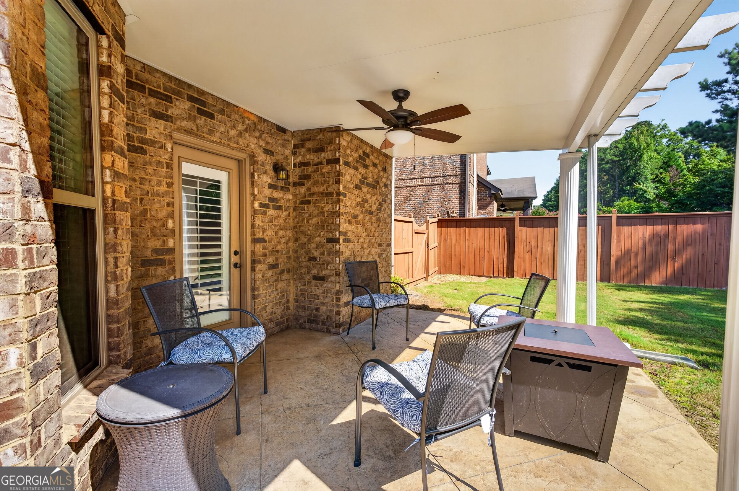 8742 Hamil Court