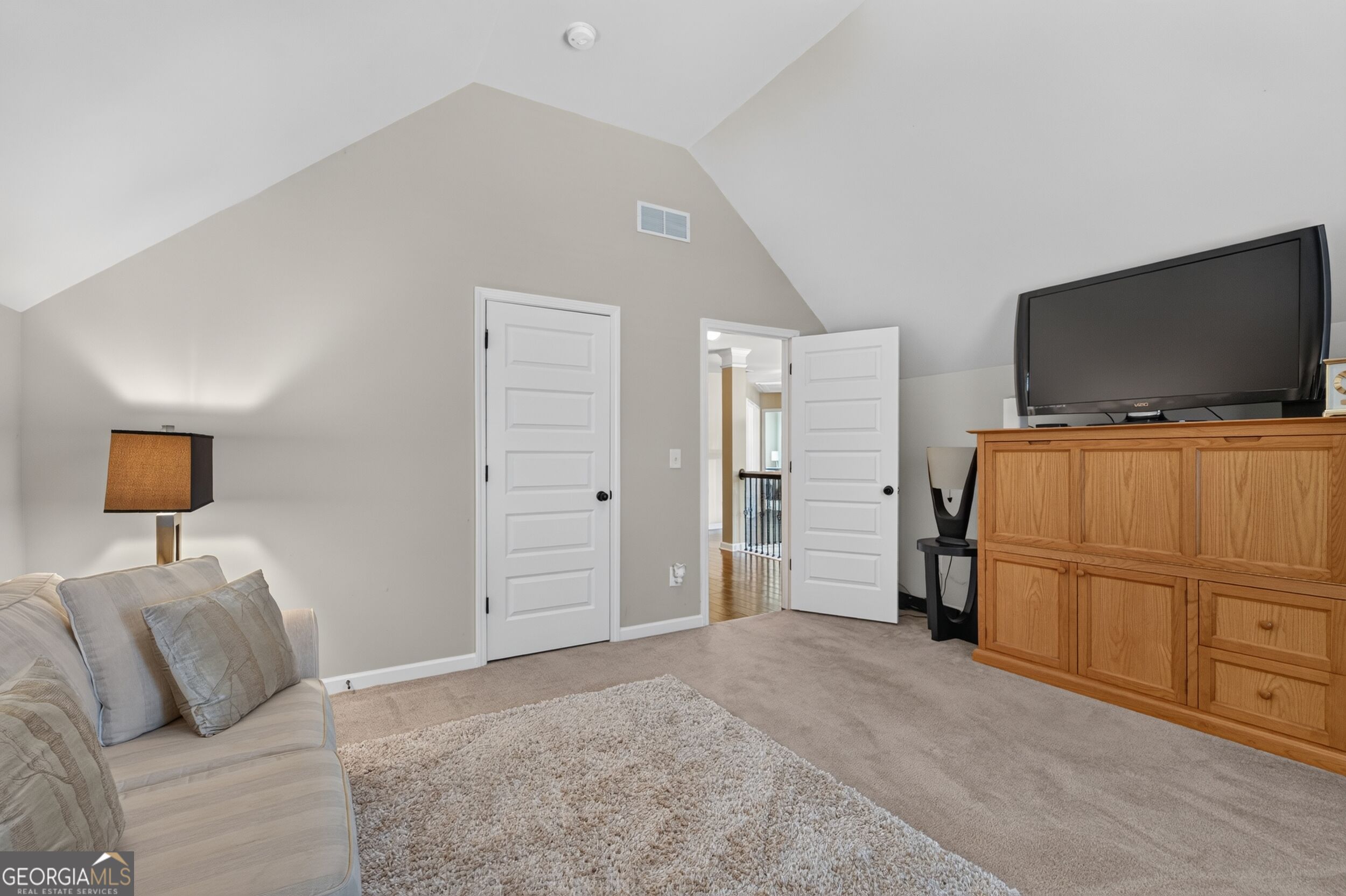 8742 Hamil Court