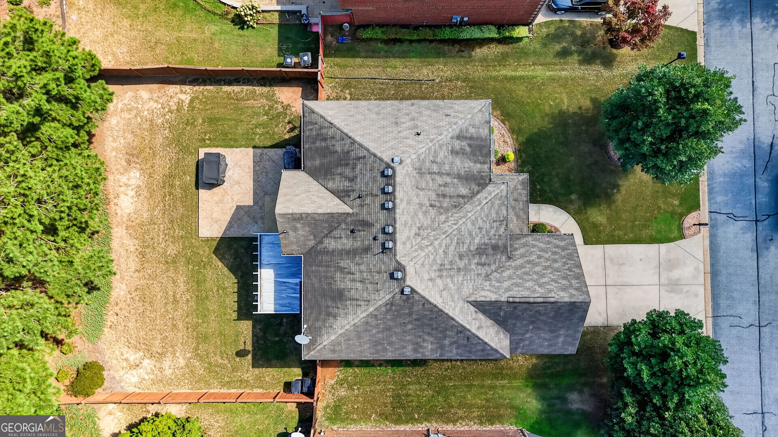 8742 Hamil Court